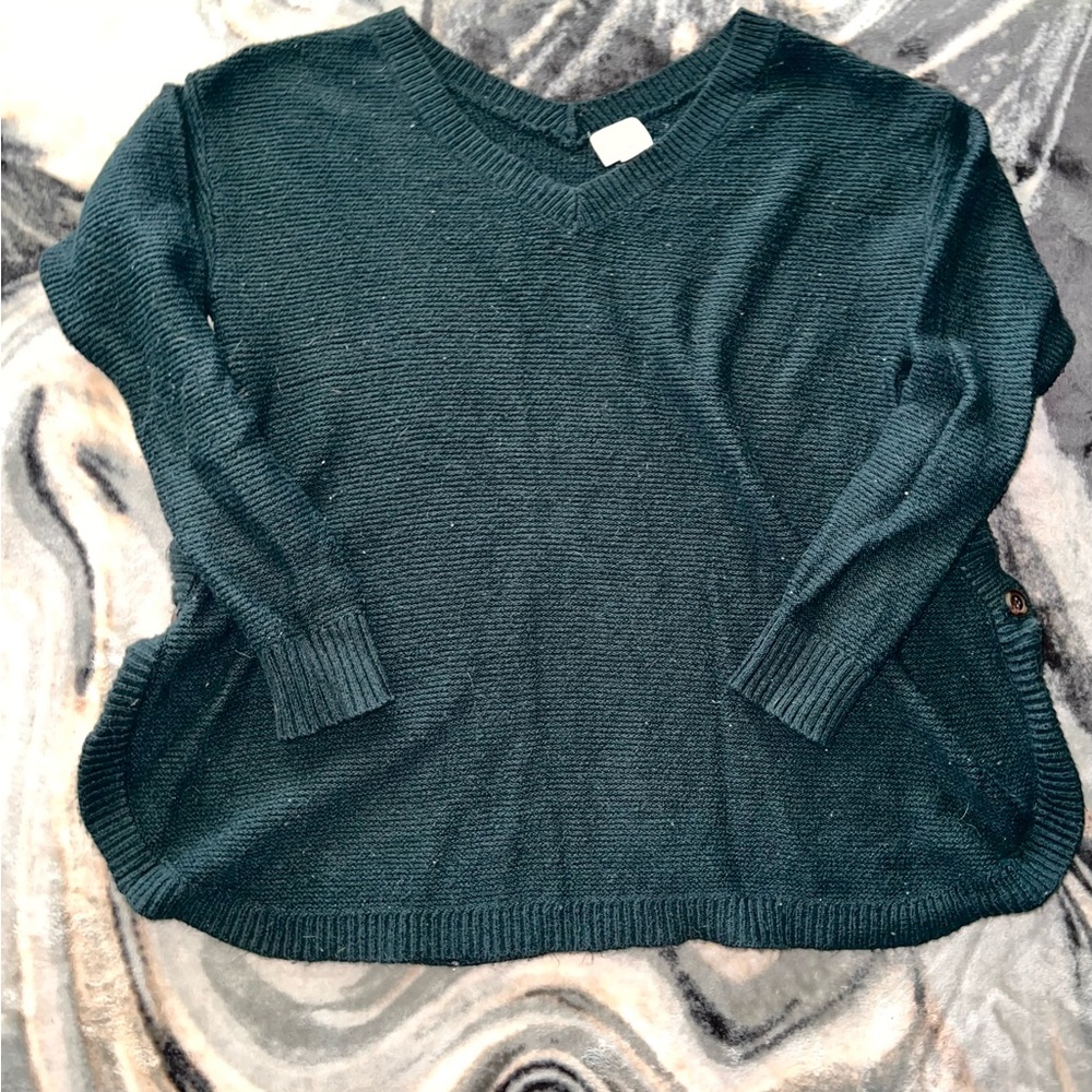 Knitted V-neck sweater